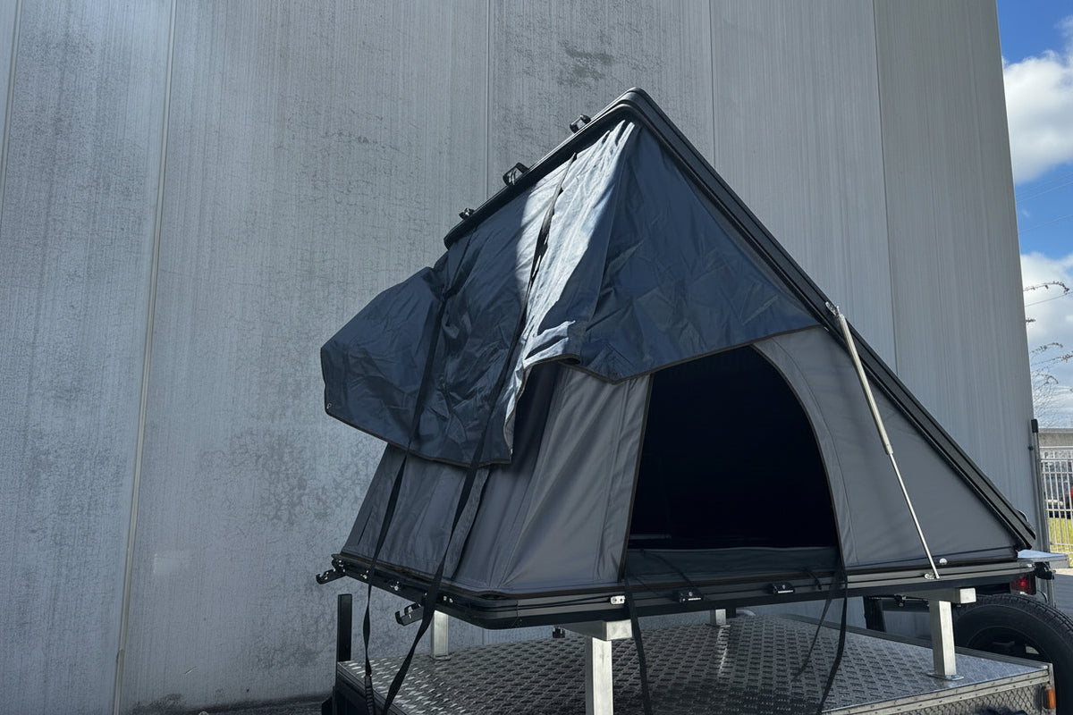 Aluminium Triangle Roof top tent 2100 x 1410mm